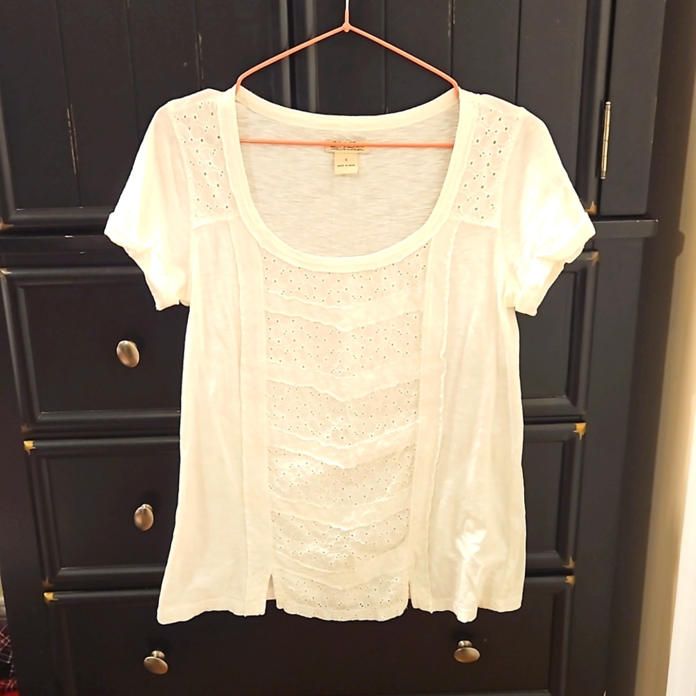 Lucky Brand White Lace Design Tee